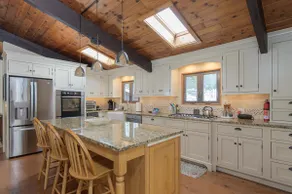 Green Mountain Retreat close to skiing - Image 3