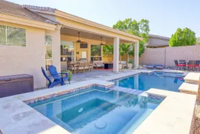 4BR | Pool | Patio | Washer/Dryer - Image 4
