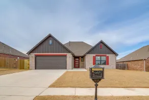 Brand-New House in Glenpool, Oklahoma - Image 2