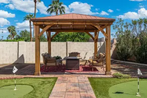 Modern 4BR Oasis with Pool Huge Yard&Putting Green - Image 3