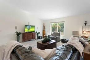 Modern 4BR Oasis with Pool Huge Yard&Putting Green - Image 4