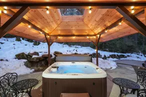 Yosemite Spirit- Inside Yose w spa/EV/sleeps 14! - Image 3
