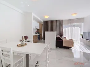 Valley View Pool Apartment in St Julians - Image 4