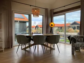 5-person chalet La Cabana by the water with parkin - Image 3