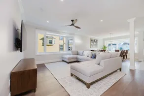 Luxury 5BR Home Steps to Medford Square - Image 2