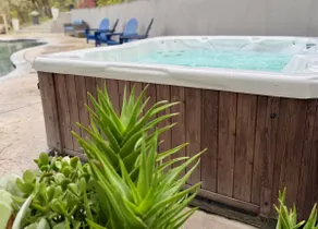 Sonoma Nature Retreat with Heated Pool and Spa - Image 5