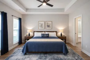 Cowboy Pool, Lake Access, Hilltop Views, Sleeps 8 - Image 3