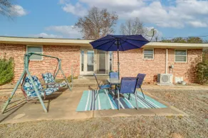On Route 66! Bristow Home w/ Spacious Yard - Image 3