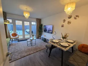Cozy Gem Luxury House - Image 4