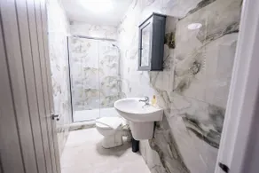 Modern 2BR Flat Steps from Cardiff Pubs & Town - Image 3