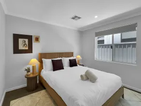 Spacious 3-Bed Home in Leafy Yokine - Image 5