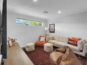 Spacious 3-Bed Home in Leafy Yokine - Image 3