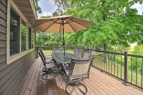 Spacious Lakefront Home | Dock, Kayaks & Game Room - Image 2