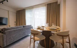 Mercury Suites Stylish Apartment by Buena Vista - Image 3