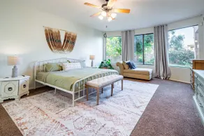 Relaxing 4BR House with Pool Near Golf Club & Lake - Image 2