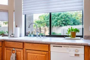 Relaxing 4BR House with Pool Near Golf Club & Lake - Image 4