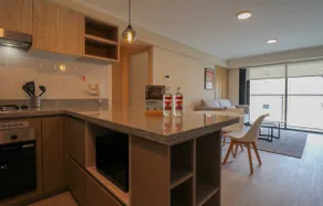 Modern 1BR with Balcony in Miraflores - Image 4