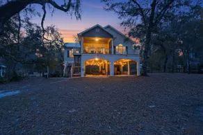 The Suwannee House & Bungalow - Image 3