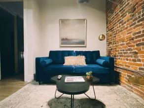 Downtown Historic Loft > 1 BLOCK TO BROADWAY > 304 - Image 4
