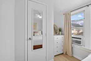1BD-Reading Nook-Extended Stays - Image 4