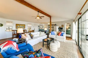 Summer Getaway on Kentucky Lake w/ Private Dock - Image 5