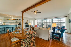 Summer Getaway on Kentucky Lake w/ Private Dock - Image 3