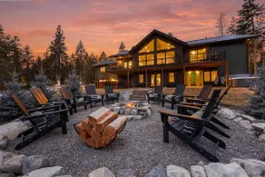 Tamarack: Fall basecamp with sauna and game room - Image 4
