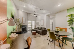 Stylish City Getaway 2B | Sleeps 6 | Pool, Prkg - Image 5