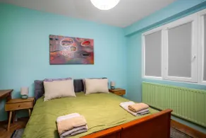 Life in Colours - Artistic 1BD Apartment by Flat Manаger - Image 2