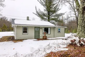 Fish, Bike & Hike! Wooded Irons Getaway Near River - Image 3