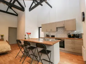 The Coach House, Witchampton, Dorset - Image 2