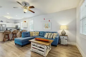 Beautiful home in a gated community with porches & - Image 4