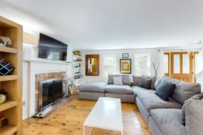Spacious Dennis Home Near Corporation Beach - Image 3