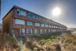 Oceanfront Lincoln City Condo w/ Community Pool - Image 3