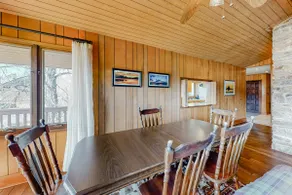 Morris Villa Upper - Image 4