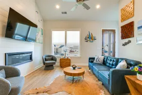 Lake Greenwood Access: Modern Escape w/ Patio! - Image 5