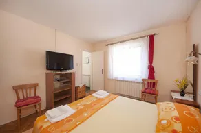 Apartments Gorana - One-Bedroom Apartment with Terrace and Sea View(A2) (ST) - Image 4