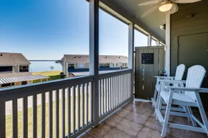 Steps to Lake Conroe! Condo w/ Balcony & Views - Image 3