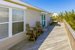 Dog-Friendly Home Near the Beach with Private Outd - Image 4