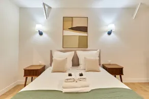 Elegant Apartment AC - Buttes-Chaumont - Image 3