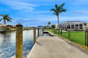 Waterfront Oasis with Private Pool Dock Fast WiFi - Image 4