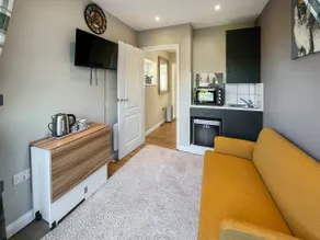 Cottage Annex - Image 3