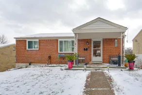Pet Friendly, Private! Multi-level Brookline Home - Image 4