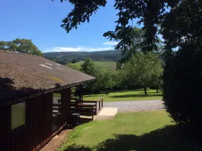 Laburnum Lodge sleeps 6 wheelchair access - Image 4