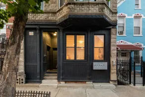 Pilsen Retreat: 4BR 3BA near Downtown Chicago - Image 5