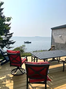 Barnacle - quiet family Maine waterfront getaway - Image 2