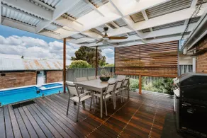 Ironbark Oasis—Serene Poolside Haven by Mudgee CBD - Image 5