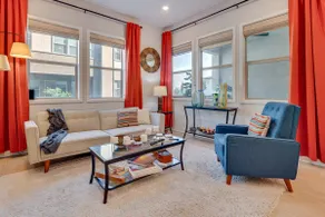 12 Mi to Dtla! Multi-level Charmer w/ Pool Access - Image 5