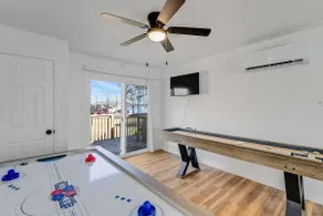 Watts Barr Waterfront Retreat - Image 3