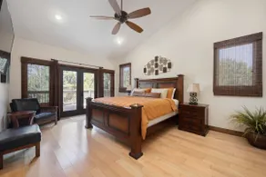 Spacious Zion Escape | Hot Tub, EV Charger & Deck - Image 4